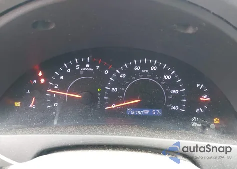 2010 Toyota Camry z USA, uszkodzony, nr VIN 4T1BF3EK9AU559832